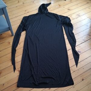 Black Hooded Long Sleeve Costume